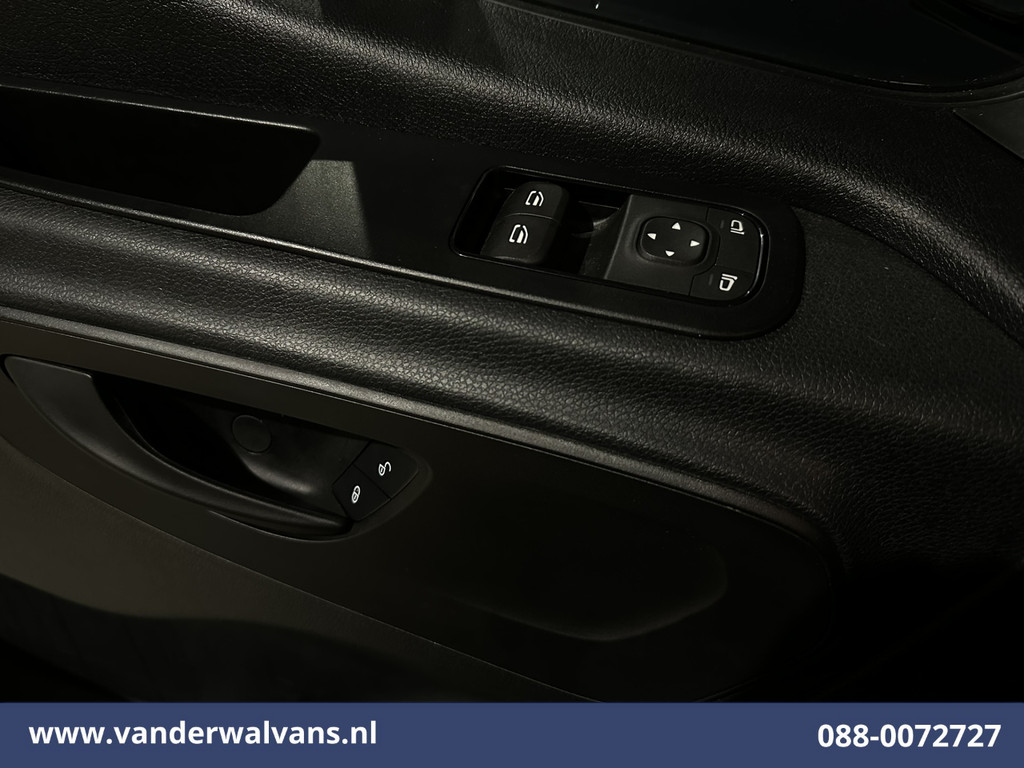 Mercedes-Benz Sprinter 211CDI L2H2 Euro6 Airco | Trekhaak | Camera Bijrijdersbank 18