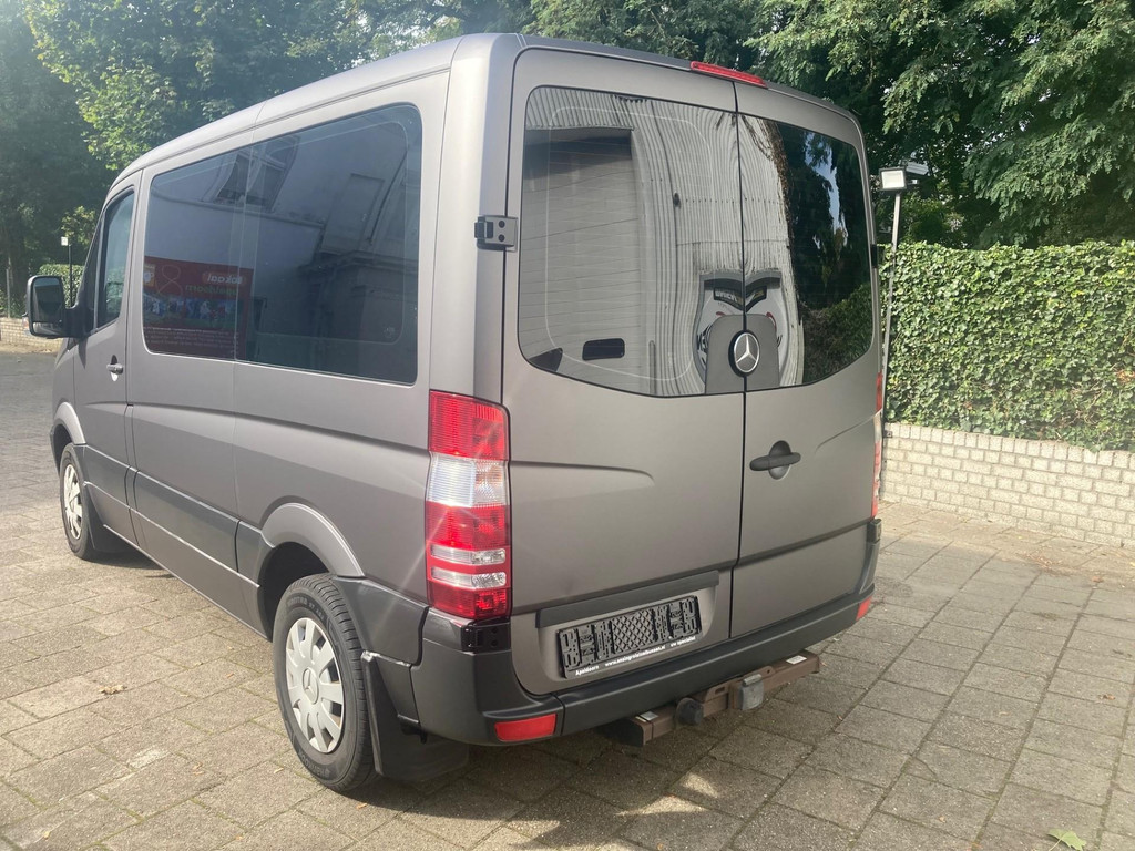 Mercedes-Benz Sprinter 214 (140 pk) rolstoelbus automaat zelrijder handgas handrem 13