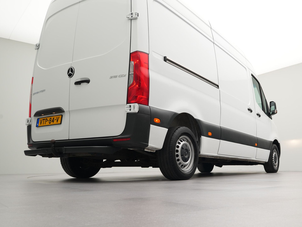 Mercedes-Benz Sprinter 215 1.9 CDI L2H2 FWD | Apple Carplay | Cruise Control | Keyless Start | Trekhaak | Achteruitrijcamera | Navigatie | Dodehoekdetectie | 11