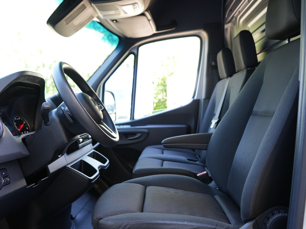 Mercedes-Benz Sprinter 215 1.9 CDI L2H2 FWD Autm Automaat, trekhaak 19