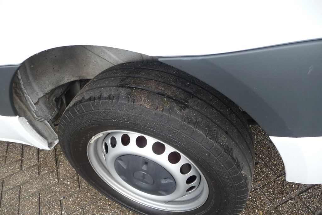 Mercedes-Benz Sprinter 215 1.9 CDI L2H2 FWD Autm trekhaak, camera 12