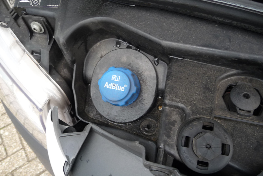 Mercedes-Benz Sprinter 215 1.9 CDI L2H2 FWD Automaat trekhaak, camera, 6-2023 17