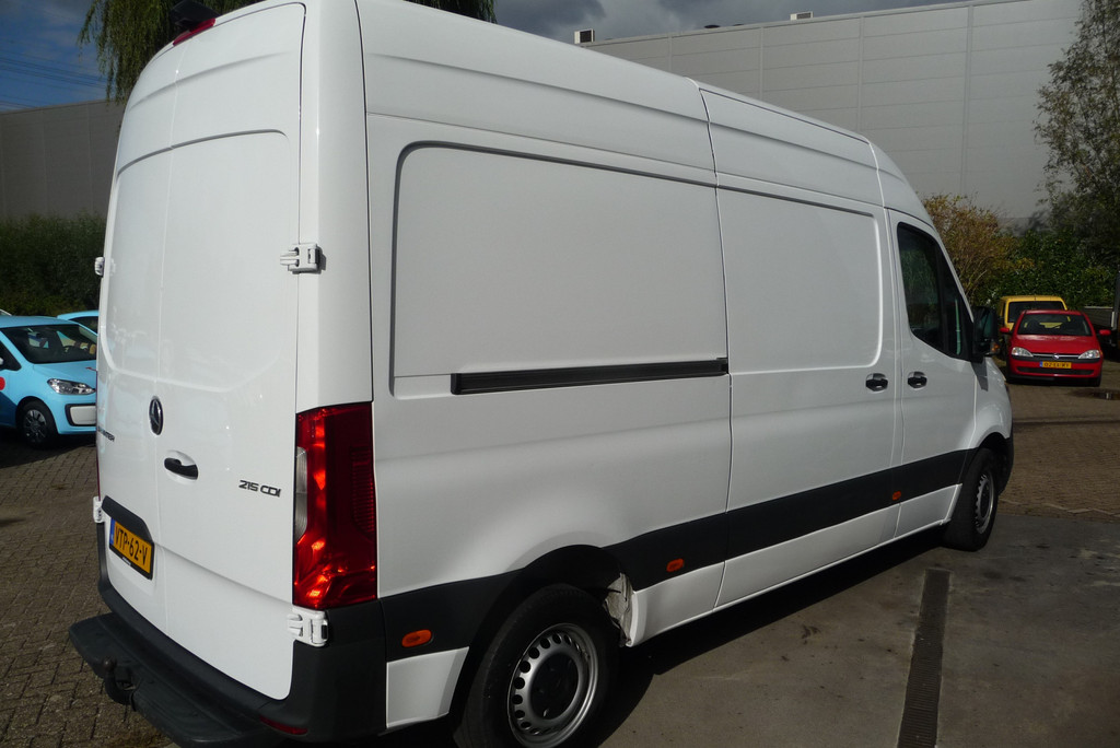 Mercedes-Benz Sprinter 215 1.9 CDI L2H2 FWD Aut trekaak, camera, 20