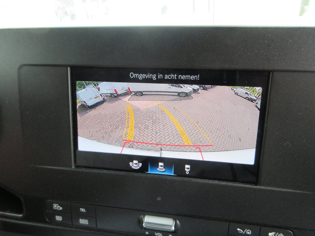 Mercedes-Benz Sprinter 215 CDI L2H2 Airco, Camera, Navigatie ,Trekhaak ,3-Zits. 11