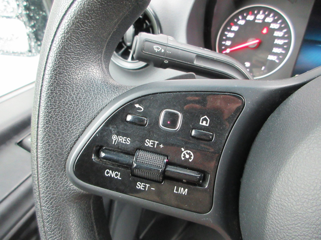Mercedes-Benz Sprinter 215 CDI L2H2 Airco, Camera, Navigatie ,Trekhaak ,3-Zits. 15