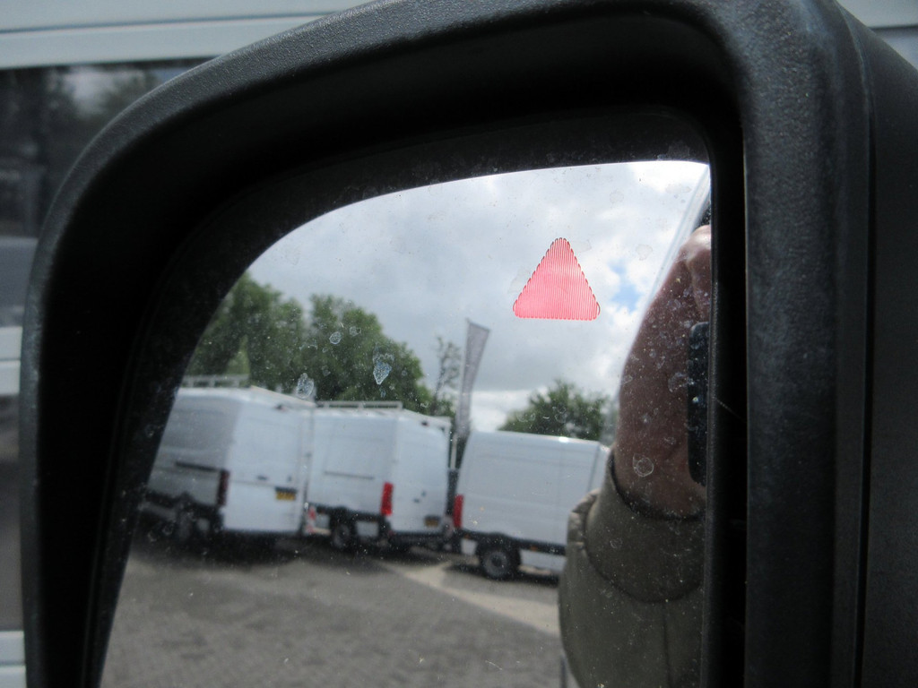 Mercedes-Benz Sprinter 215 CDI L2H2 Airco, Camera, Navigatie ,Trekhaak ,3-Zits. 19
