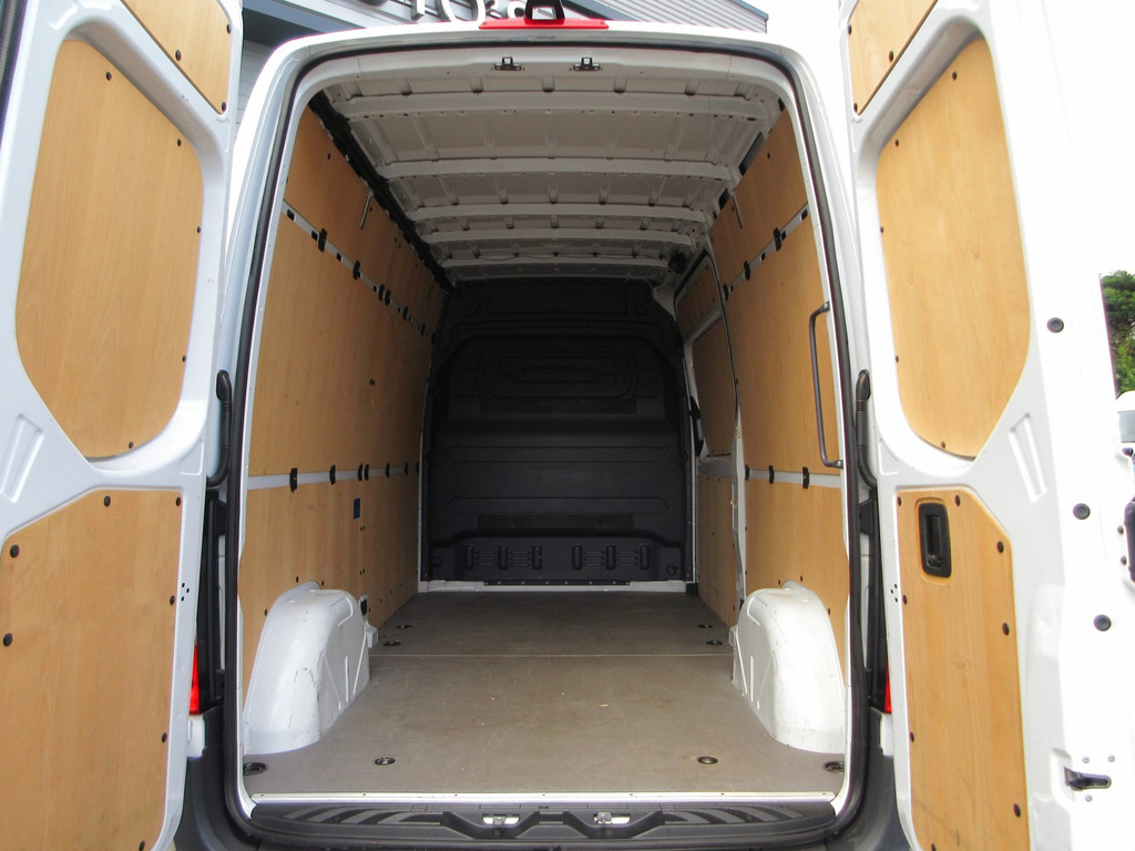 Mercedes-Benz Sprinter 215cdi, L2H2, Automaat, Airco, Camera, Navigatie, 3-Zits, Trekhaak. 8