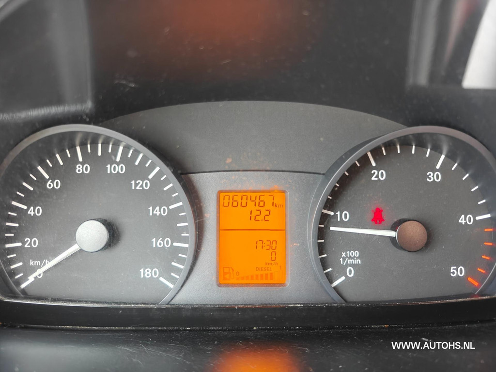 Mercedes-Benz Sprinter 310 2.2 CDI L2 H2 , Super KM! , Werkplaats inrichting , 2x schuifdeur, Airco , 1e Eig. 13