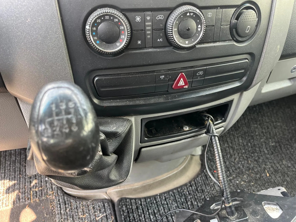 Mercedes-Benz Sprinter 310 CDI DC KIPPER 9