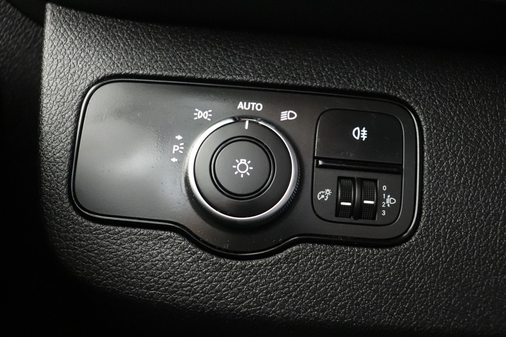 Mercedes-Benz Sprinter 311 2.2 CDI L2H2 EURO 6 - A/C Climate - Sidebars - Camera - € 14.950,- Excl. 21