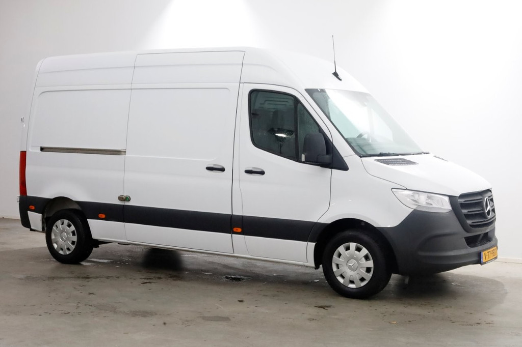 Mercedes-Benz Sprinter 311 CDI 115pk L2H2 Airco/CarPlay 10-2023 10