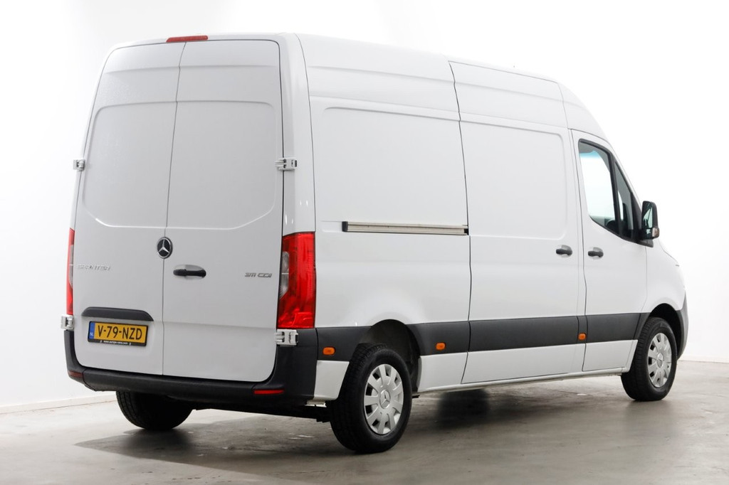 Mercedes-Benz Sprinter 311 CDI 115pk L2H2 Airco/CarPlay 10-2023 2