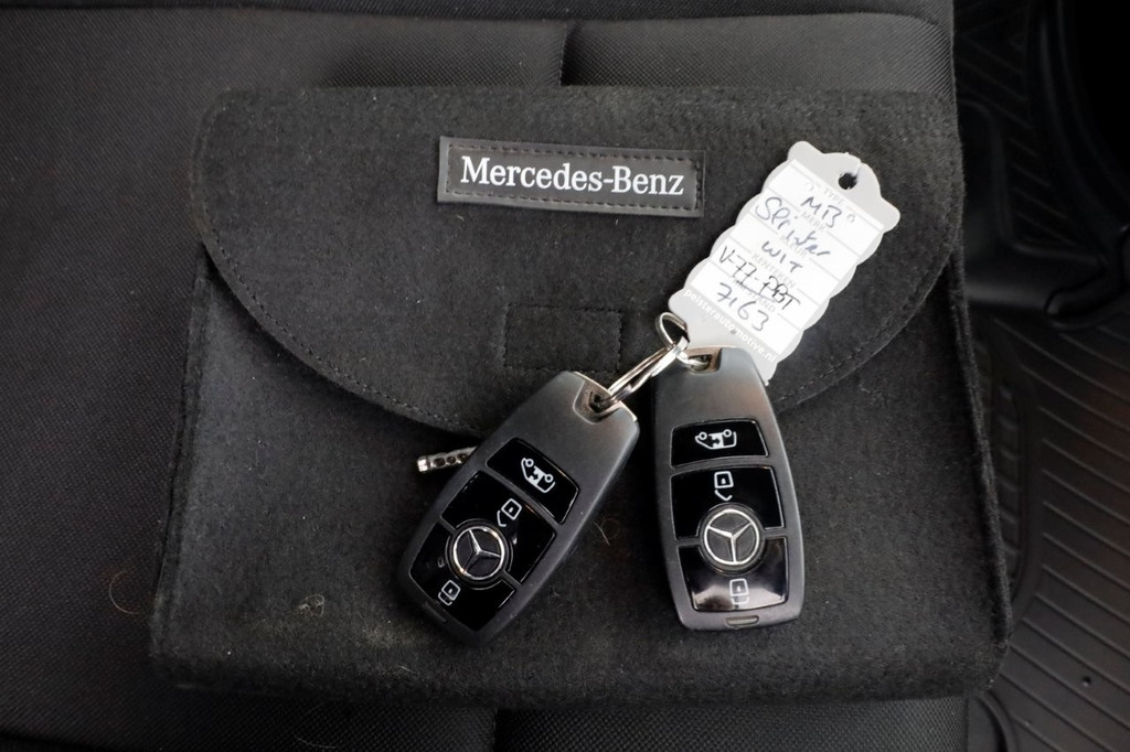 Mercedes-Benz Sprinter 311 CDI 115pk L2H2 Airco/CarPlay 10-2023 6