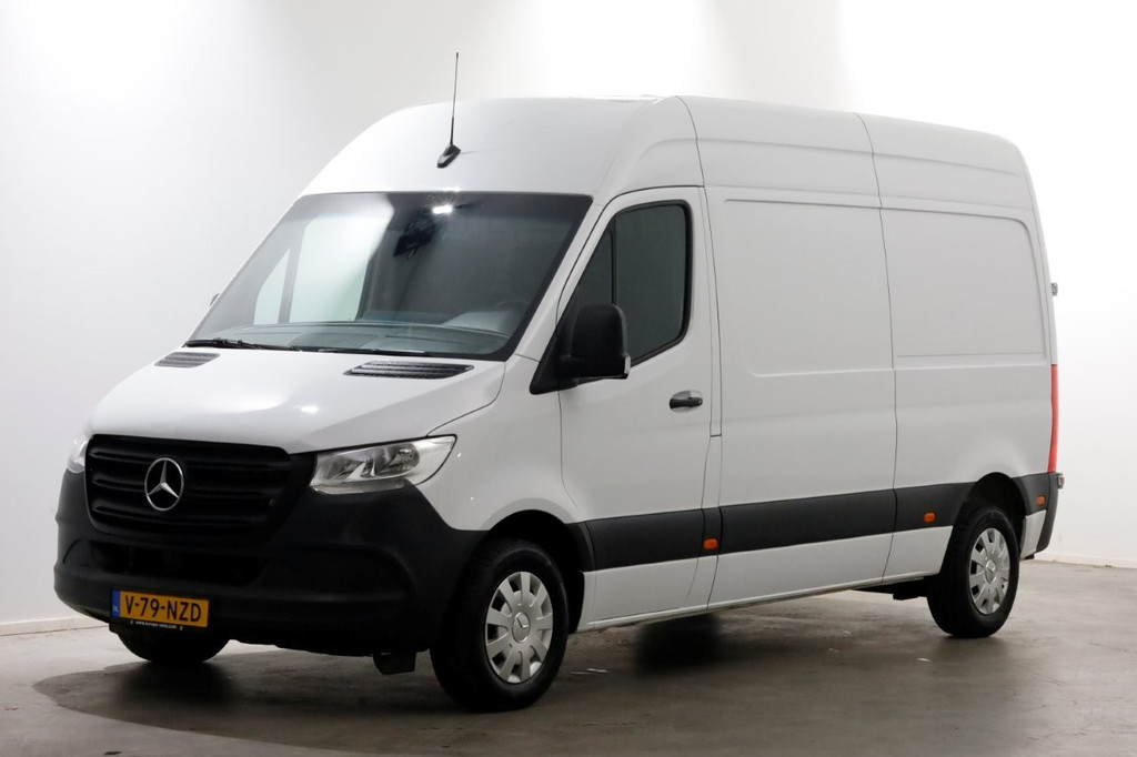 Mercedes-Benz Sprinter 311 CDI 115pk L2H2 Airco/CarPlay 10-2023 8