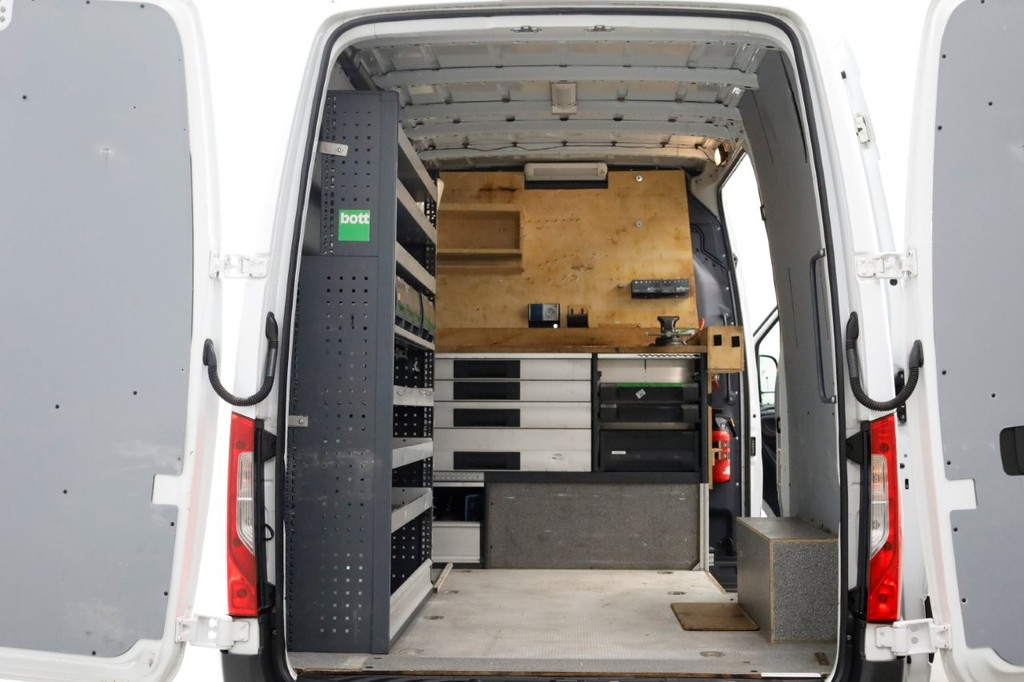Mercedes-Benz Sprinter 311 CDI 115pk L2H2 RWD Servicewagen Airco/Camera 09-2018 5