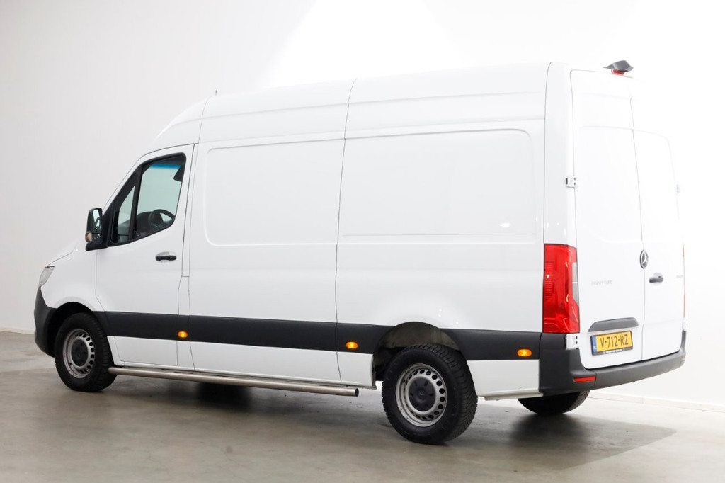 Mercedes-Benz Sprinter 311 CDI 115pk L2H2 RWD Servicewagen Airco/Camera 09-2018 9