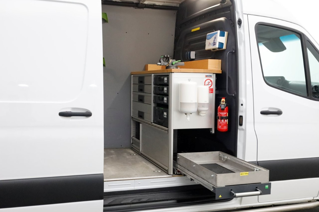 Mercedes-Benz Sprinter 311 CDI 115pk RWD L2H2 Servicewagen Airco/Camera/230V 02-2022 12