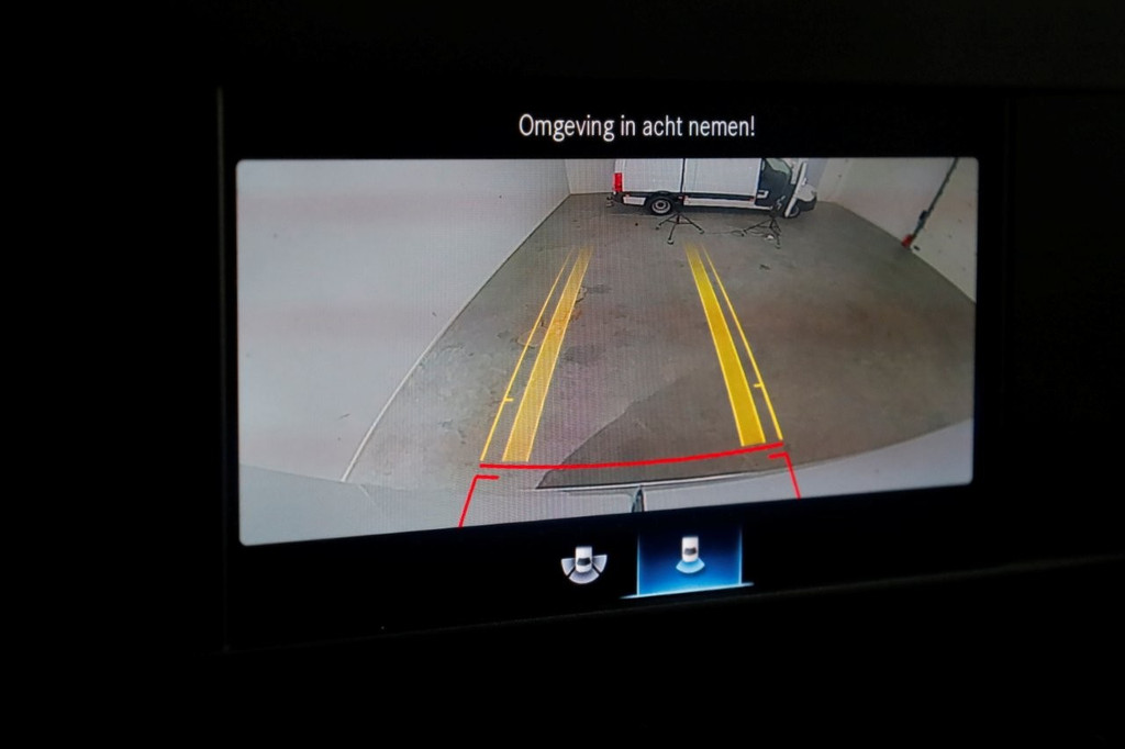 Mercedes-Benz Sprinter 311 CDI 115pk RWD L2H2 Servicewagen Airco/Camera/230V 02-2022 15