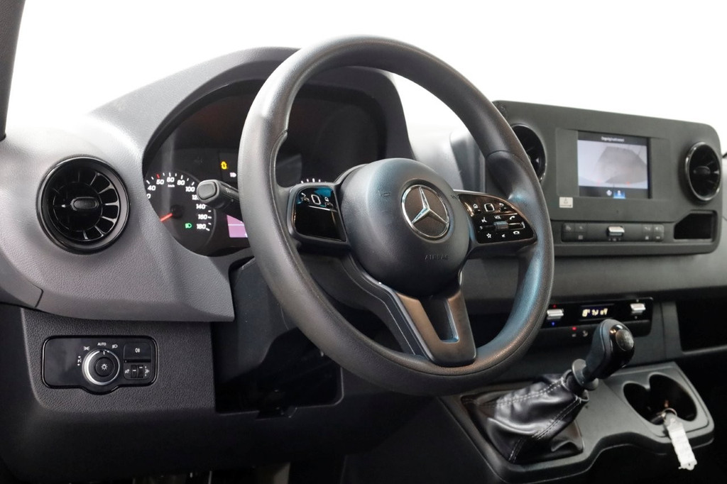Mercedes-Benz Sprinter 311 CDI 115pk RWD L2H2 Servicewagen Airco/Camera/230V 07-2020 14