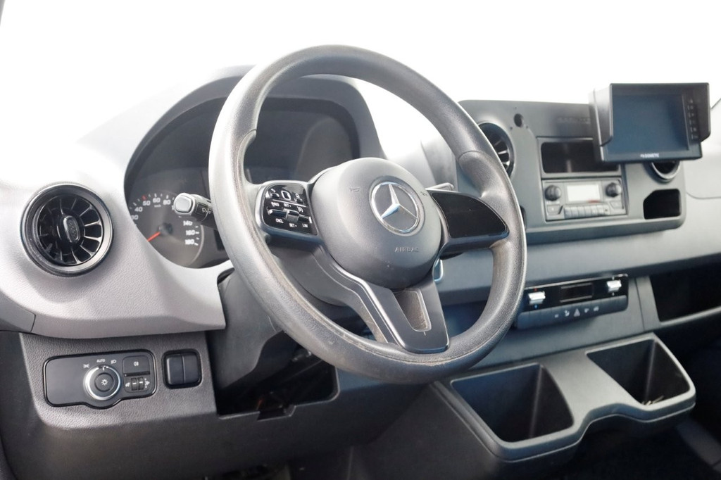 Mercedes-Benz Sprinter 311 CDI 7G Automaat RWD Bakwagen met achterdeuren Airco 01-2021 12