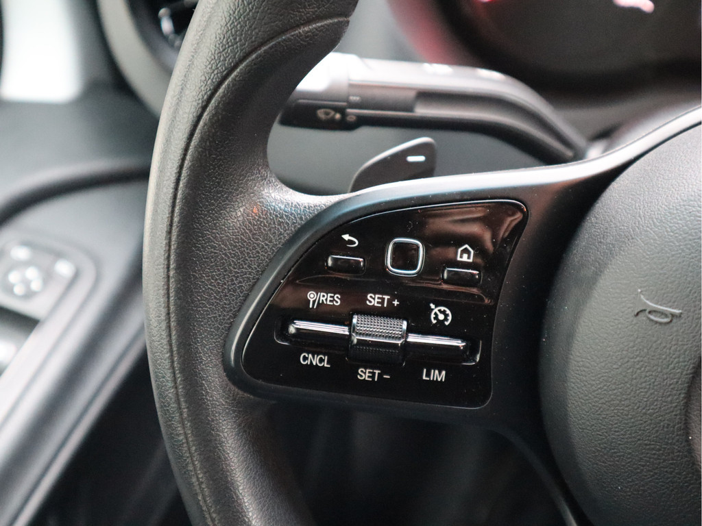 Mercedes-Benz Sprinter 311 CDI Euro 6 Automaat L2H2 - Trekhaak 3,2t KG - Airco 12