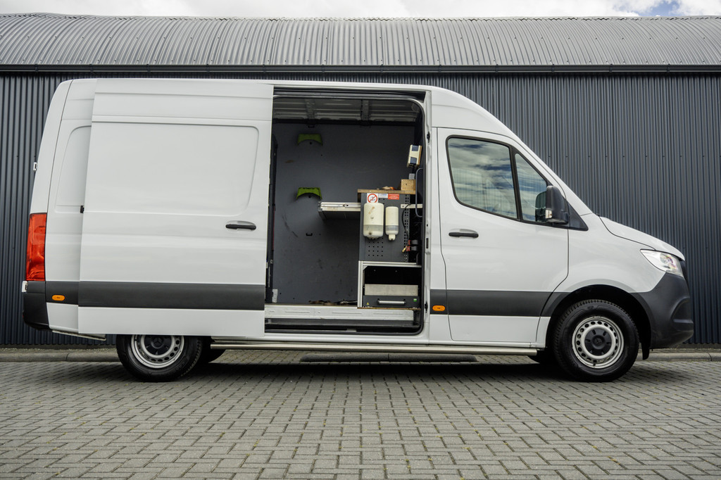 Mercedes-Benz Sprinter 311 CDI | L2H2 | Camera | CarPlay | Climate | Inrichting | Omvormer | Oprijplaat | Euro 6 7