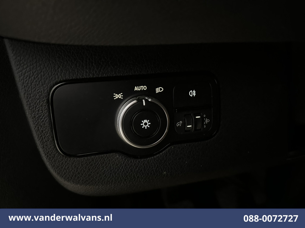 Mercedes-Benz Sprinter 311 CDI L2H2 Euro6 Airco | Camera | Apple Carplay | Android Auto Bijrijdersbank 15