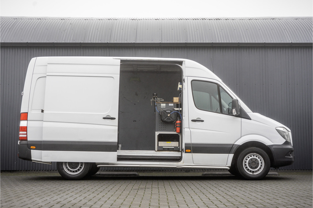 Mercedes-Benz Sprinter 311 CDI L2H2 | Euro 6 | Volledig Ingericht | Camera | Airco 8