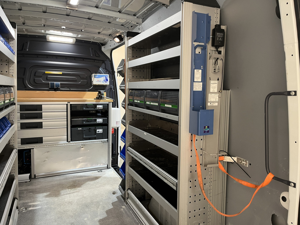 Mercedes-Benz Sprinter 311 CDI L2H2 RWD / Euro 6 / Servicebus / Bott inrichting / 220V / Airco / Oprijplaat / Compressor / CarPlay / Camera 13