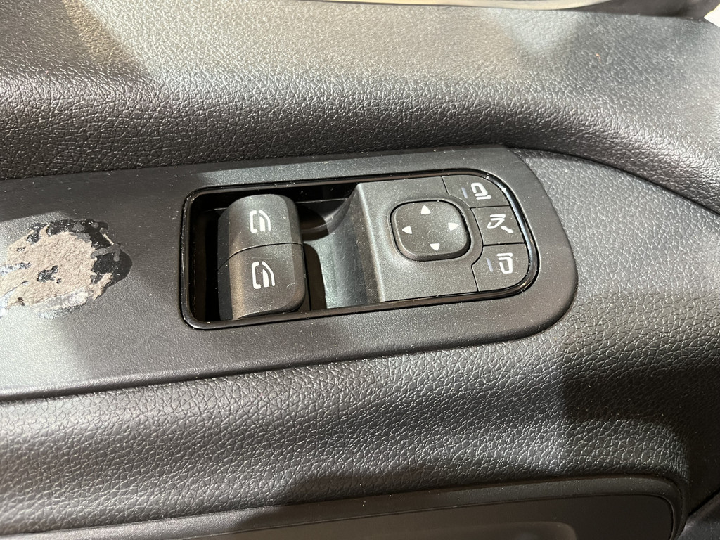 Mercedes-Benz Sprinter 311 CDI L2H2 RWD / Euro 6 / Servicebus / Bott inrichting / 220V / Airco / Oprijplaat / Compressor / CarPlay / Camera 16