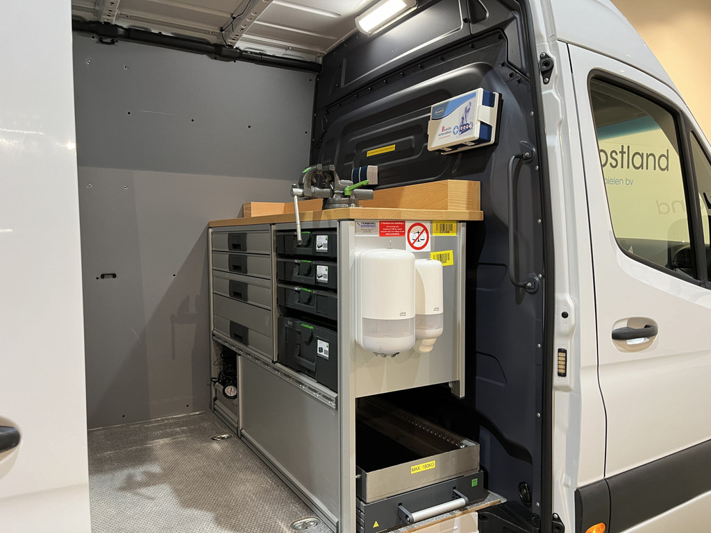 Mercedes-Benz Sprinter 311 CDI L2H2 RWD / Euro 6 / Servicebus / Bott inrichting / 220V / Airco / Oprijplaat / Compressor / CarPlay / Camera 16