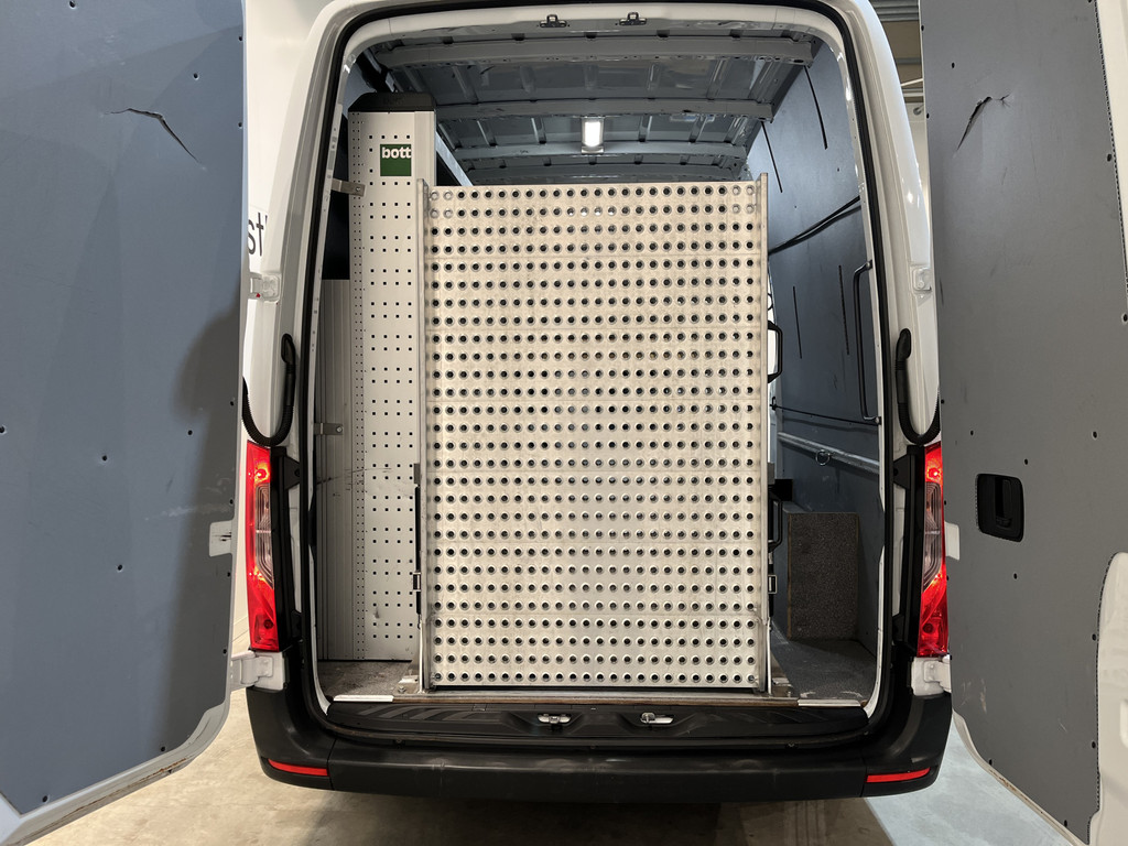 Mercedes-Benz Sprinter 311 CDI L2H2 RWD / Euro 6 / Servicebus / Bott inrichting / 220V / Airco / Oprijplaat / Compressor / CarPlay / Camera 20