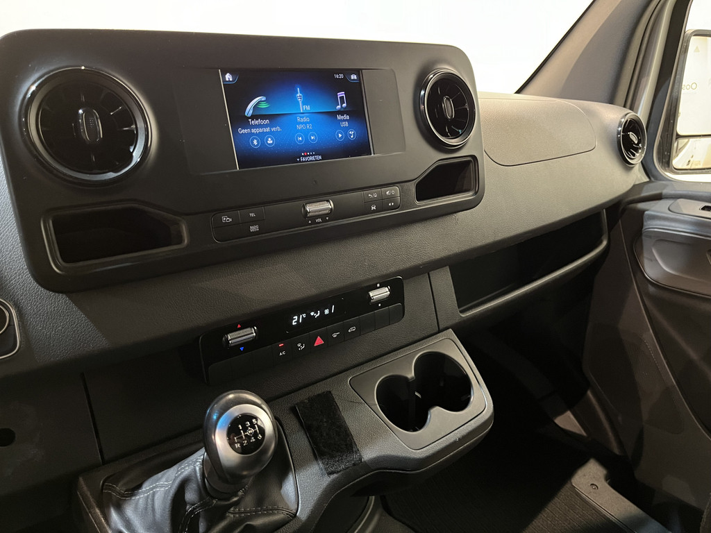 Mercedes-Benz Sprinter 311 CDI L2H2 RWD / Euro 6 / Servicebus / Bott inrichting / 220V / Airco / Oprijplaat / Compressor / CarPlay / Camera 7