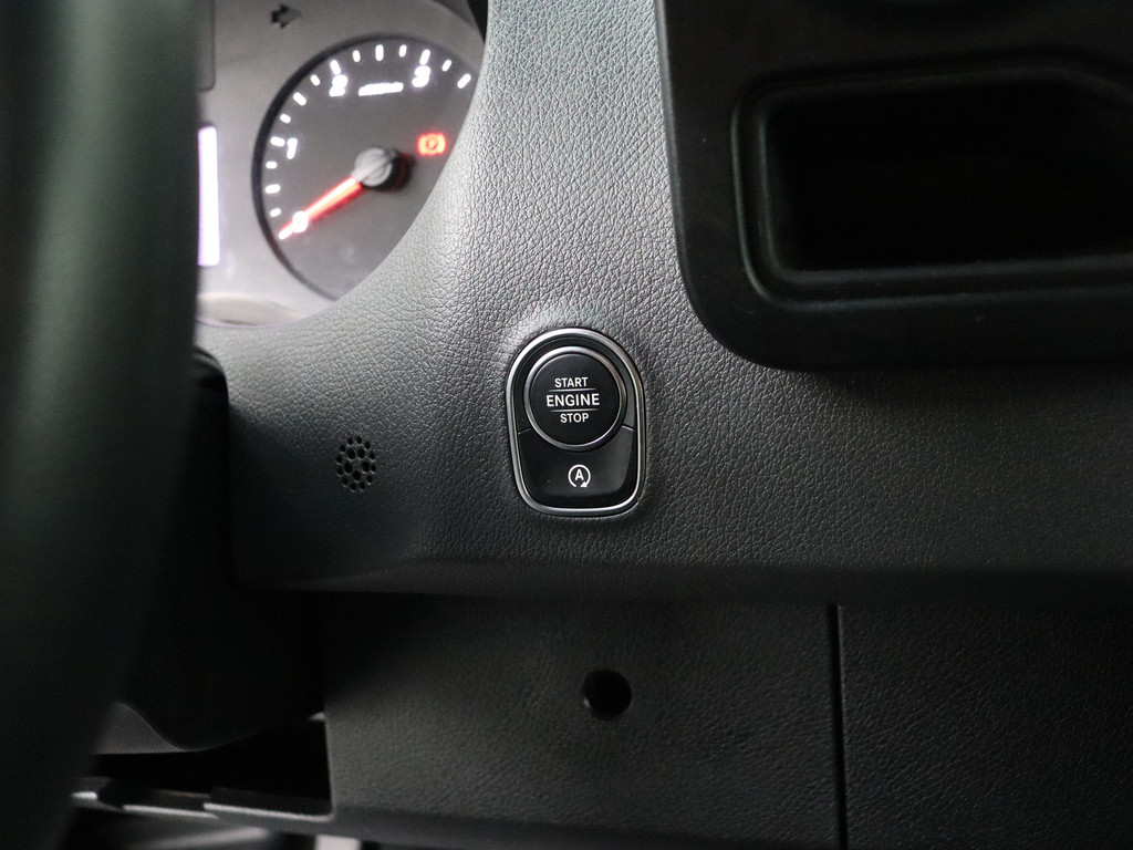 Mercedes-Benz Sprinter 311CDI L2H2 Werkplaatsinrichting | Oprijplaat | Airco | Camera | Mbux Multimedia 16