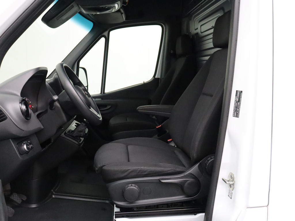 Mercedes-Benz Sprinter 311CDI L2H2 Werkplaatsinrichting | Oprijplaat | Airco | Camera | Mbux Multimedia 20