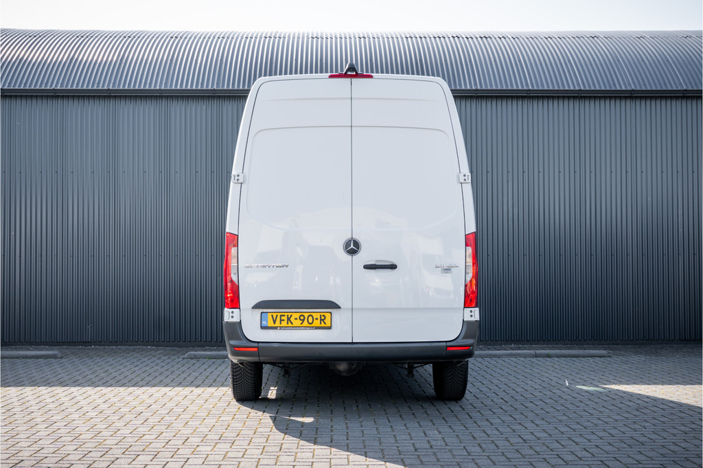 Mercedes-Benz Sprinter 311 CDI RWD L2H2 | Volledig Ingericht | Mbux | Camera | Carplay | Climatronic 8