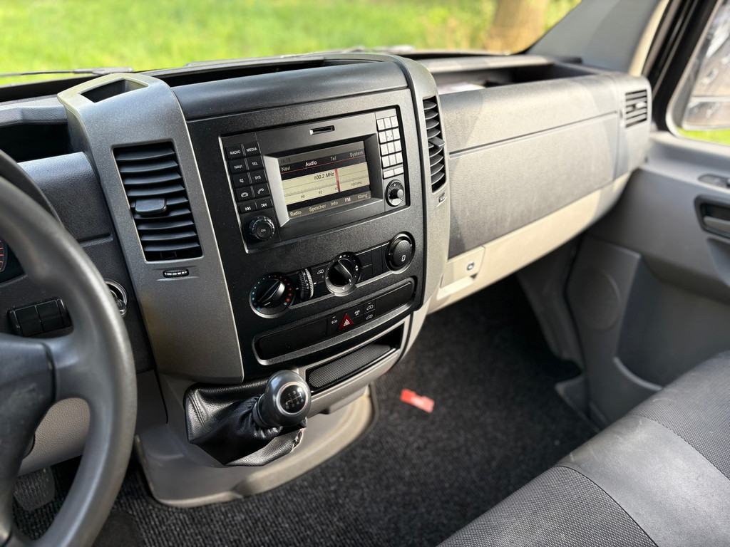 Mercedes-Benz Sprinter 313 2.2 CDI 366 DC|1e EIG|NAP|129PK|drie zitplaatsen|bluetooth|navi|trekhaak|elektrisch pakket 17