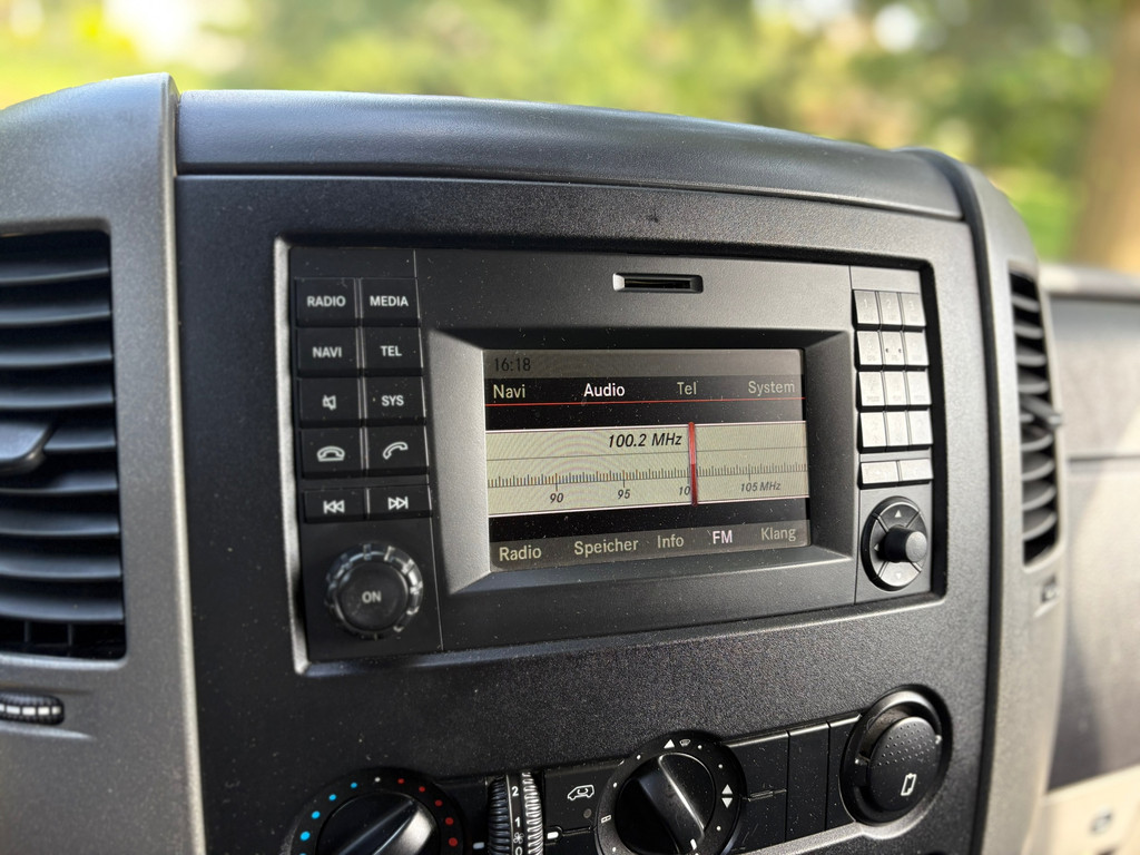 Mercedes-Benz Sprinter 313 2.2 CDI 366 DC|1e EIG|NAP|129PK|drie zitplaatsen|bluetooth|navi|trekhaak|elektrisch pakket 18