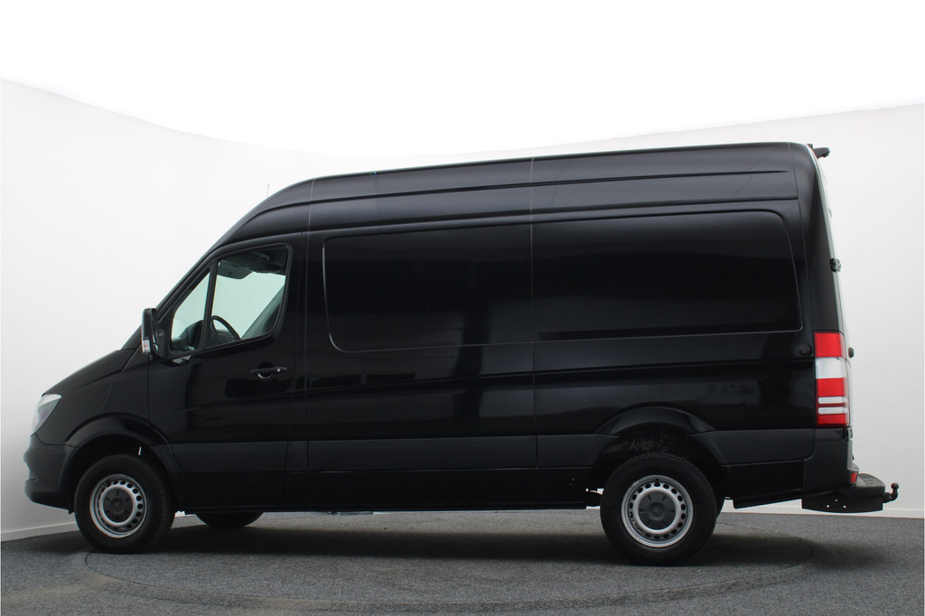 Mercedes-Benz Sprinter 313 2.2 CDI L2H2 3-Zits, Trekhaak 3500KG, Airco, Cruise, Camera, Bluetooth, Elektrisch Pakket, 17