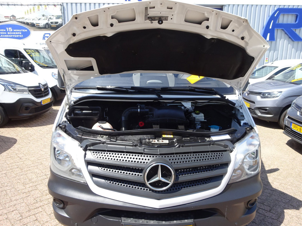 Mercedes-Benz Sprinter 314 2.2 CDI L2H1 EURO 6 MARGE AUTO 3 zitplaatsen. 8