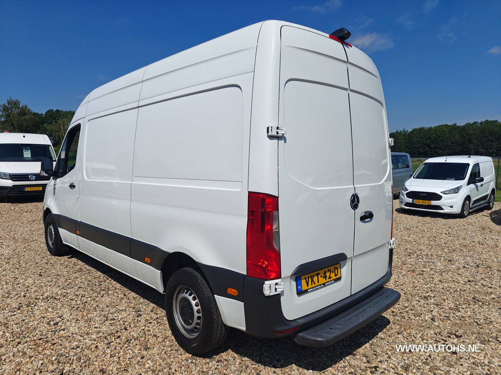 Mercedes-Benz Sprinter 314 2.2 CDI L2H2 , EURO 6 , 142PK , Apk juni 2027 , camera , Nette bus. 4