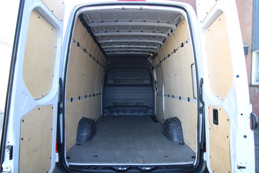 Mercedes-Benz Sprinter 314 2.2 CDI L3H2 143PK automaat / Multi stuur / Camera / 3 zits 7