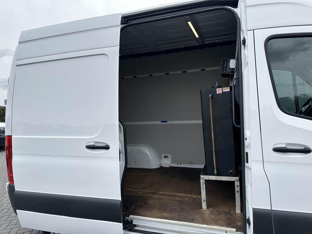 Mercedes-Benz Sprinter 314 CDI 143 PK AUTOMAAT / L1H2 / 1e EIGENAAR / CAMERA / GEVEERDE STOEL / BLIND SPOT / CRUISE / AIRCO 9