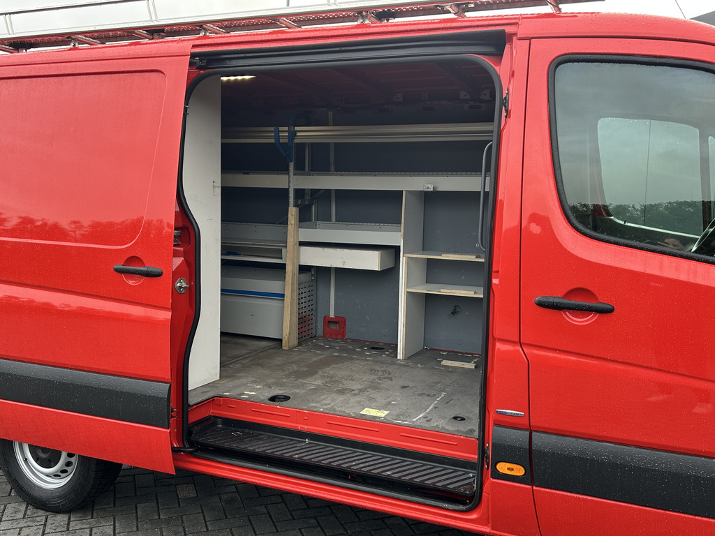 Mercedes-Benz Sprinter 314 CDI 143 PK E6 / L2H1 / 1e EIG. / IMPERIAAL / INRICHTING / 2.8T. TREKHAAK / AIRCO / CRUISE 11