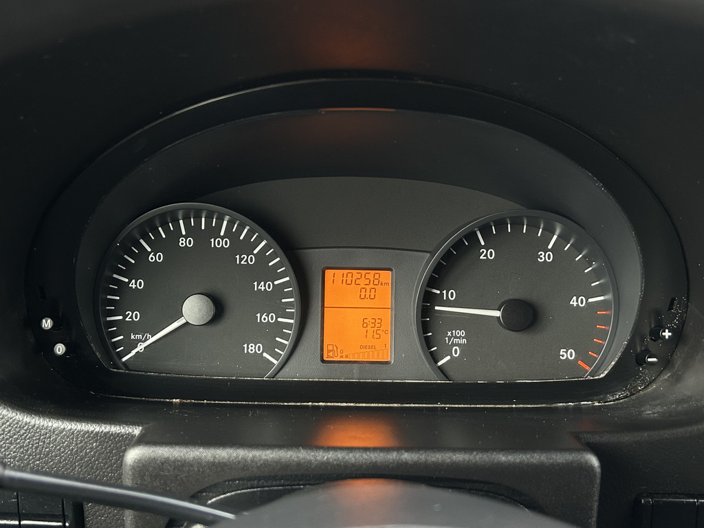 Mercedes-Benz Sprinter 314 CDI 143 PK E6 / L2H1 / 1e EIG. / IMPERIAAL / INRICHTING / 2.8T. TREKHAAK / AIRCO / CRUISE 12