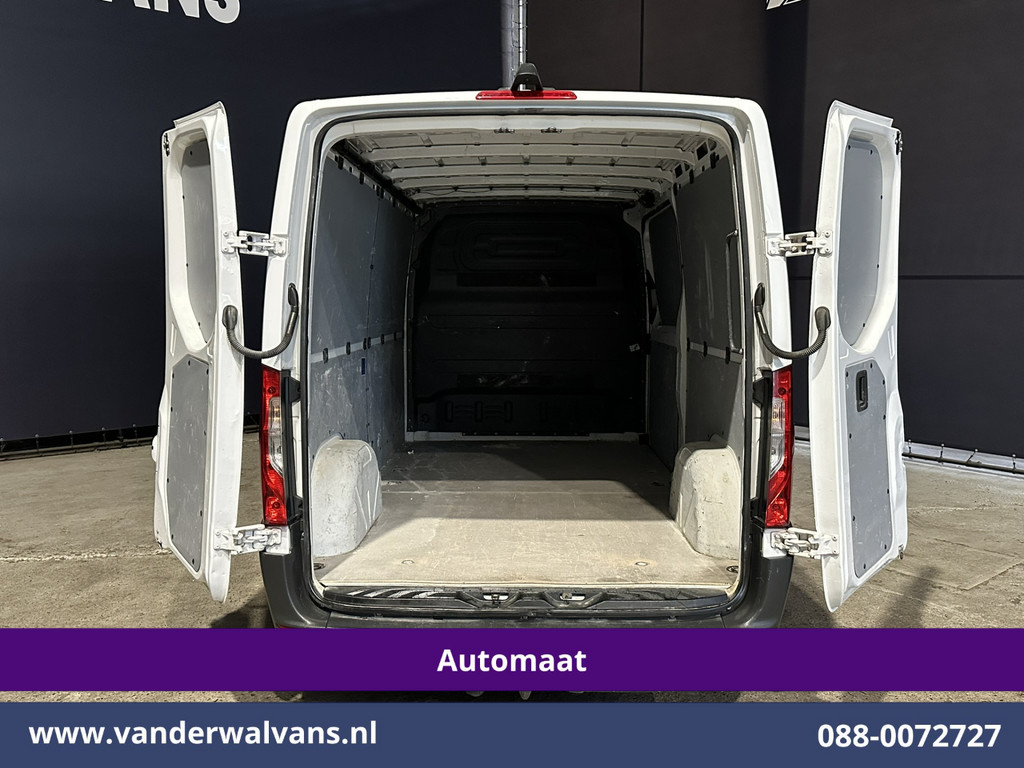 Mercedes-Benz Sprinter 314 CDI 143pk 9G-Tronic Automaat L2H1 Euro6 Airco | Camera | Navigatie | Apple Carplay | Android Auto Leder, Trekhaak, Parkeersensoren, Bijrijdersbank 12