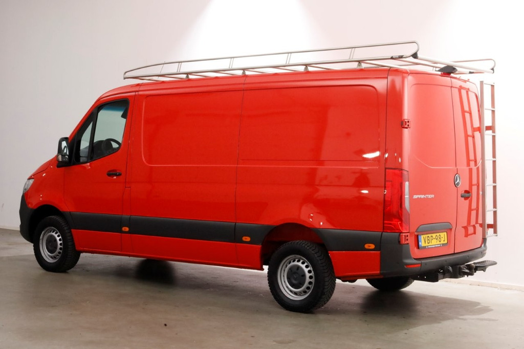 Mercedes-Benz Sprinter 314 CDI 143pk E6 RWD L2H1 Navi/Camera/Inrichting/Trekhaak 3500kg 11-2019 11