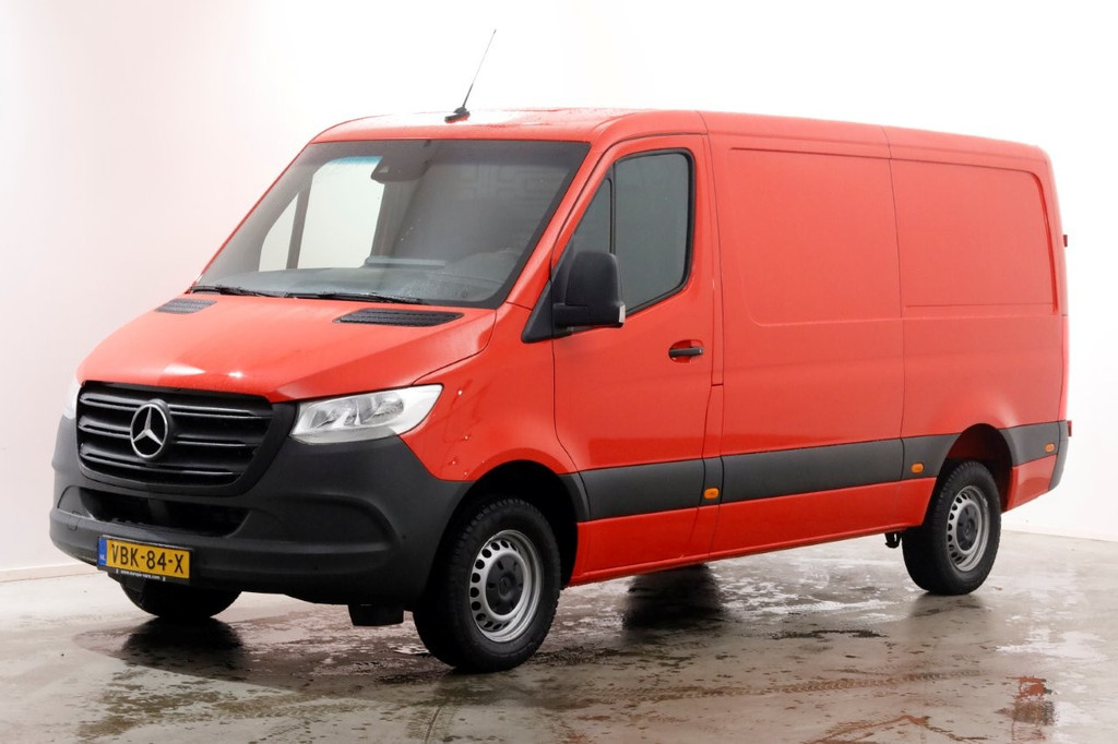 Mercedes-Benz Sprinter 314 CDI 143pk E6 RWD L2H1 Navi/Camera/Trekhaak 3500kg 08-2019 8