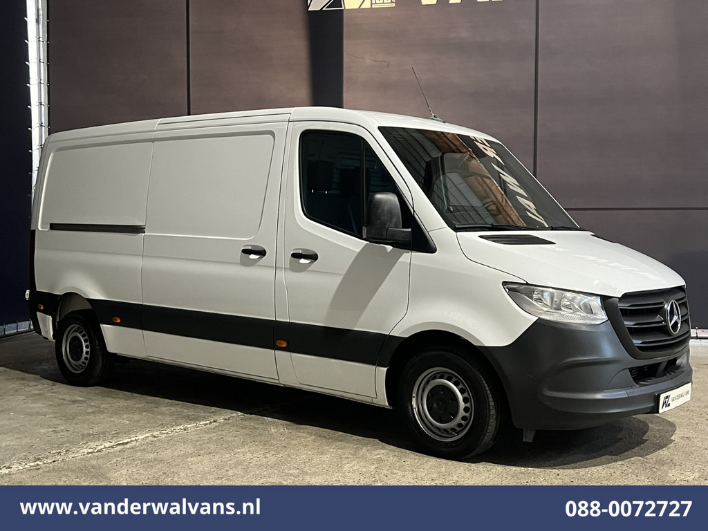 Mercedes-Benz Sprinter 314 CDI 143pk L2H1 Euro6 Airco | Camera | Navigatie | Apple Carplay | Android Auto | Cruisecontrol Chauffeursstoel, Bijrijdersbank 11