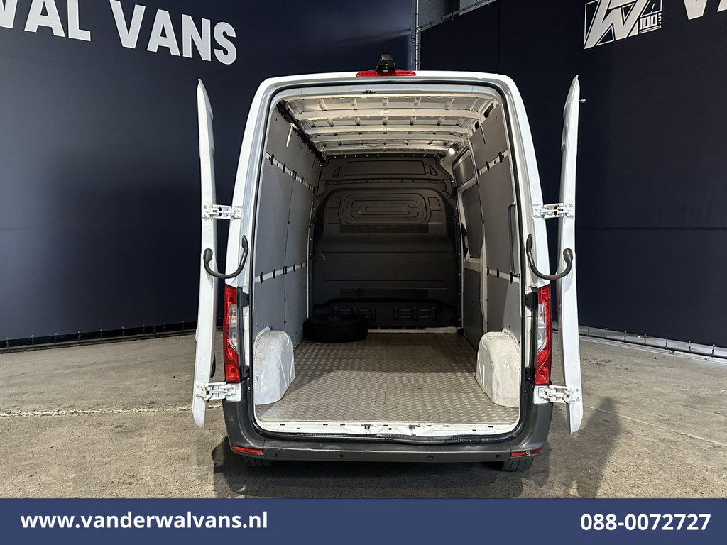 Mercedes-Benz Sprinter 314 CDI 143pk L2H2 Euro6 Airco | Camera | Apple Carplay | Android Auto Parkeersensoren, Bijrijdersbank 10